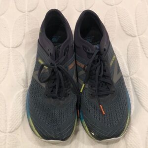 New Balance Men’s Sneakers